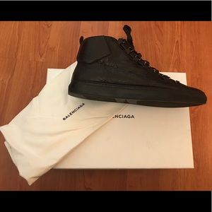 BALENCIAGA Arena